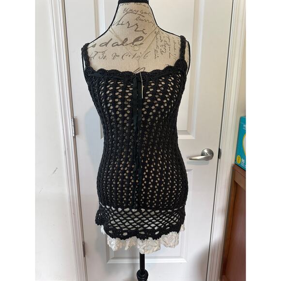 Two Twenty Two Women's sz Small Crochet Dress Tunic Coverup Boho Y2K - Picture 4 of 7